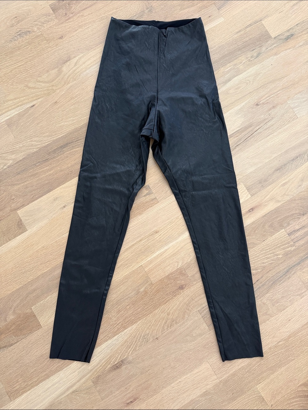 Commando Black Men's Slim Jogger Pants